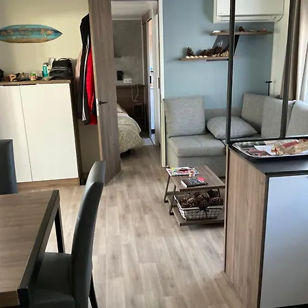 Κάμπινγκ Mobilhome *
