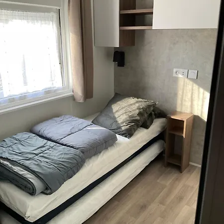 Mobilhome Κάμπινγκ *
